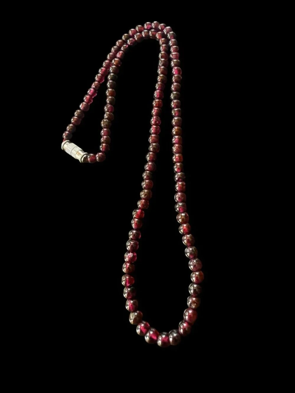 Vintage Natural Red Garnet Bead Strand Necklace Barrel Screw Clasp